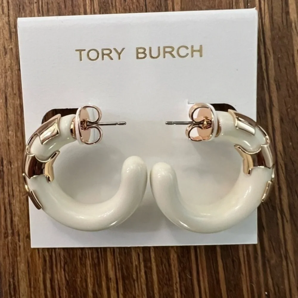 🆕Tory Burch Signature Logo Chunky Resin Hoop Earrings::NWT::Gold Creamy Ivory